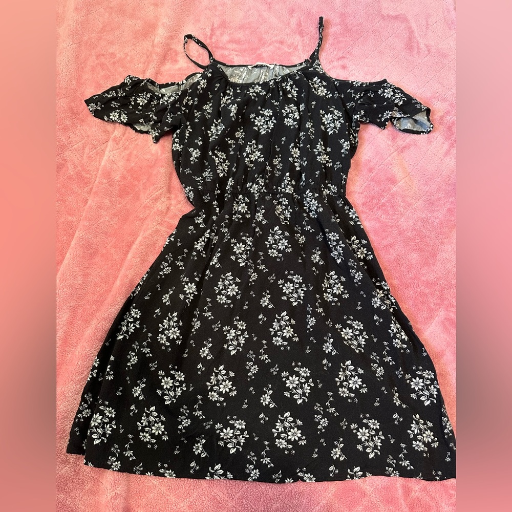 Warehouse One flowy summer dress